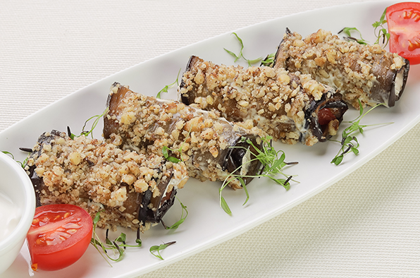 Рулетики из баклажан