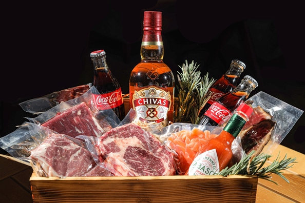 Подарочный бокс с виски Чивас Ригал 12 лет