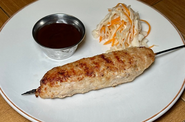 Люля из курицы с соусом барбекю